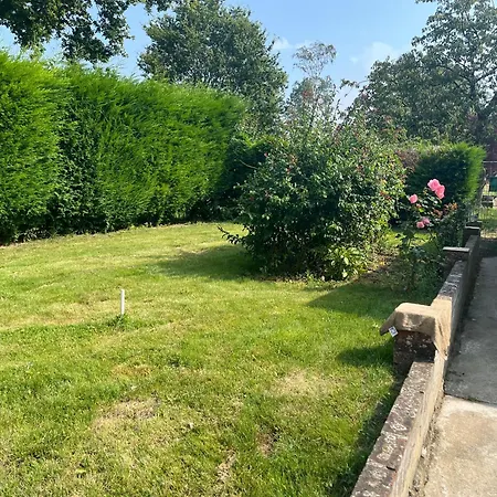 Jolie Petite Maisonnette Bollezeele